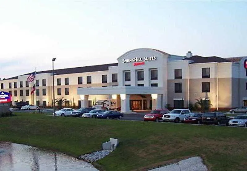 Springhill Airport 3*