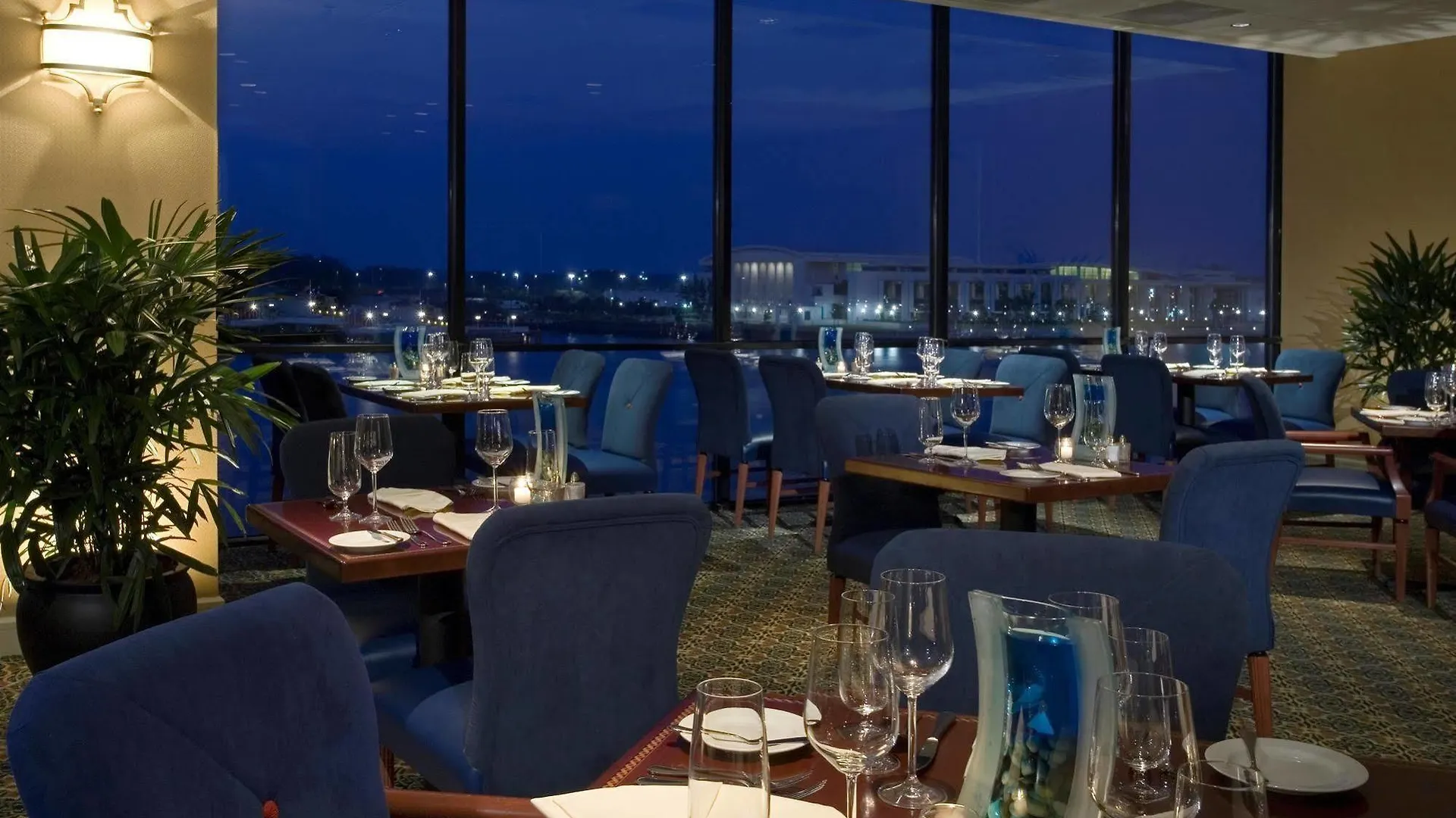 Hyatt Regency 4*