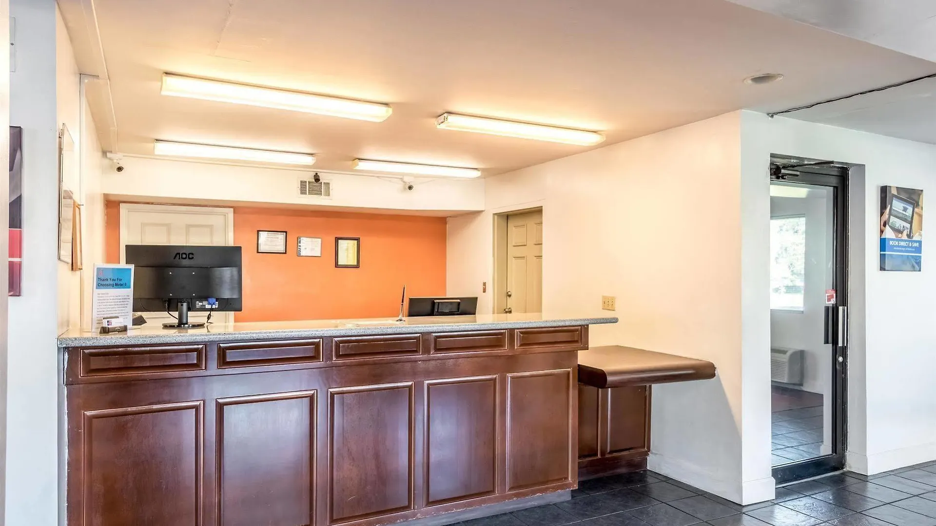 6-pooler, Ga - Savannah Airport Hotel 2*