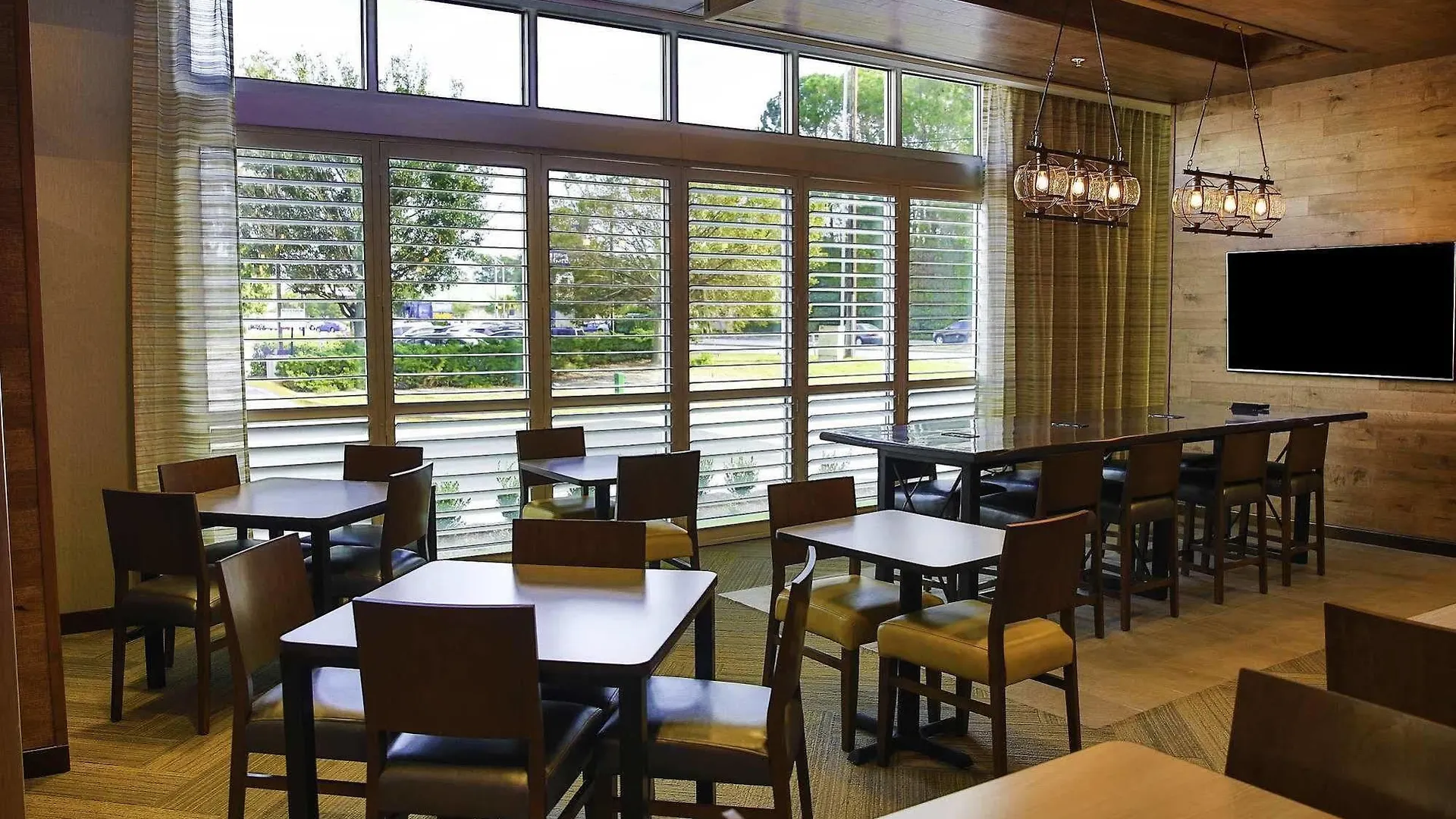 Fairfield & By Marriott Midtown 3*