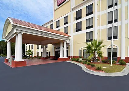 Comfort Savannah Gateway I-95 Hotel 3*