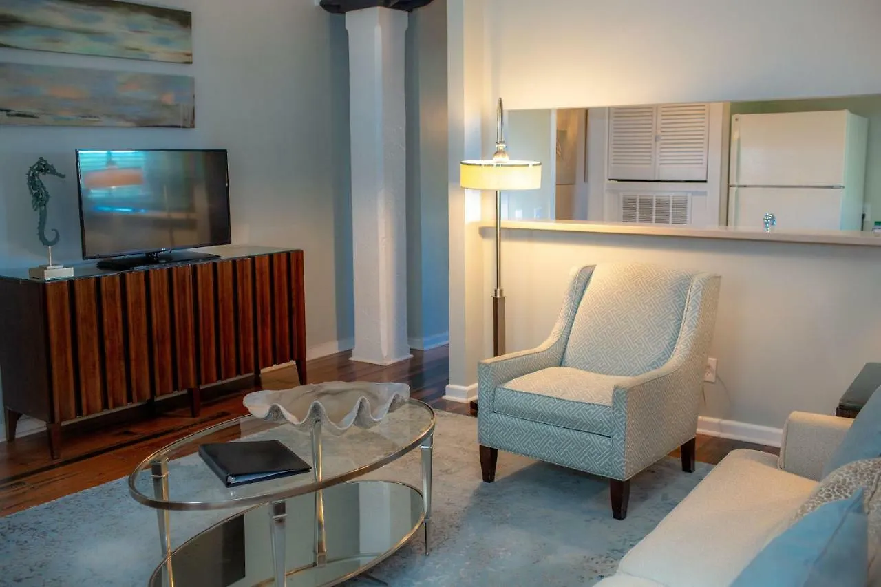 Hotel Olde Harbour Inn, Historic Of Collection Savannah