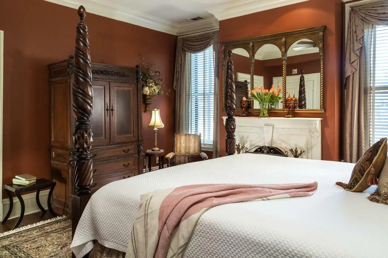 The On West Liberty 4*