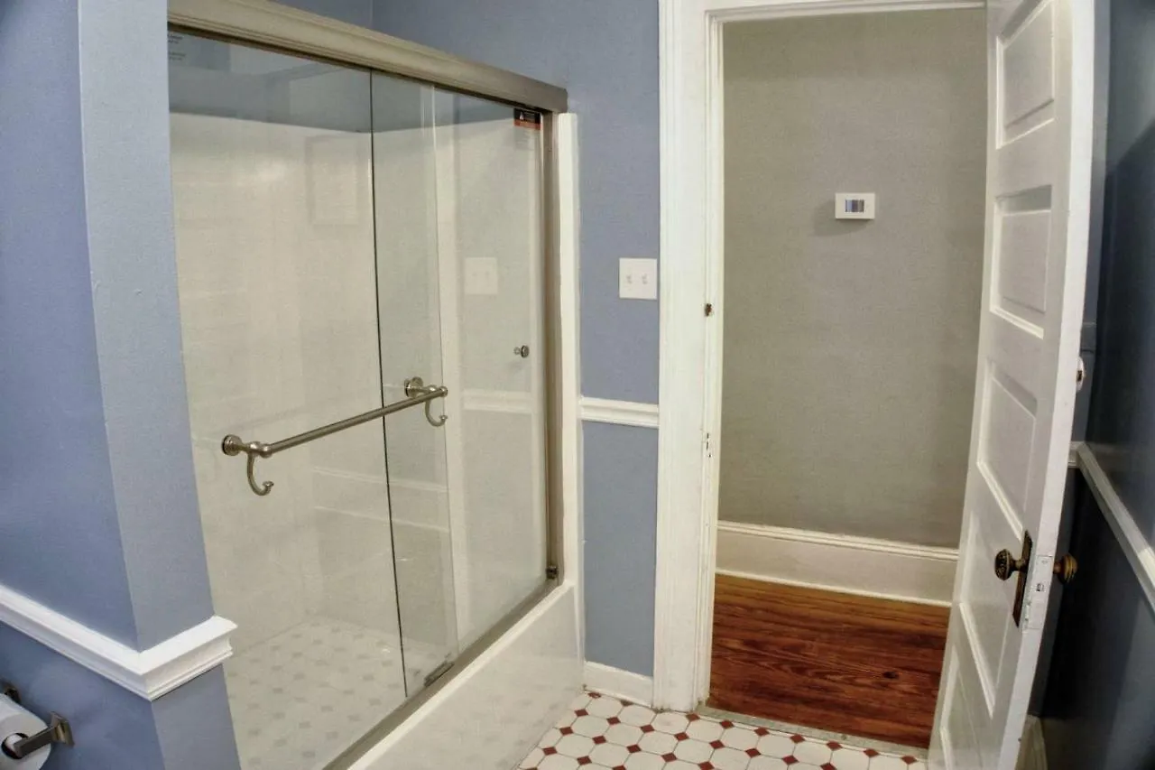 Downtown Oasis 4* Savannah
