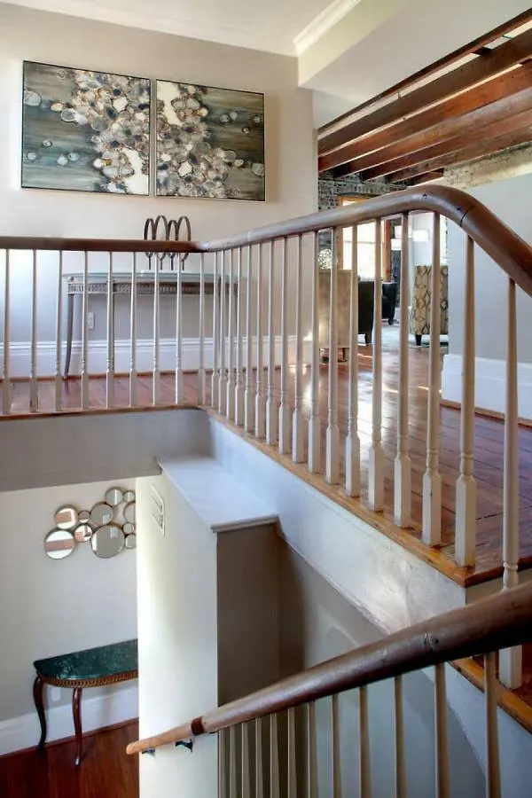 Sprawling Penthouse With Rooftop Deck Blocks From The River Savannah