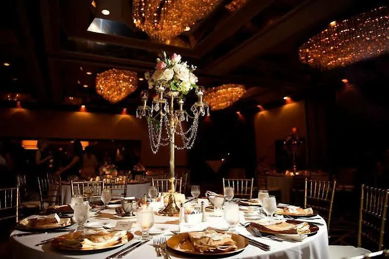 Hyatt Regency Hotel 4*