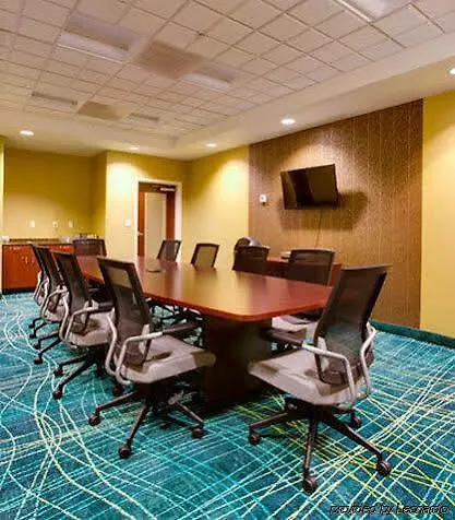 Hotel Springhill Airport 3*