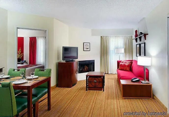 Midtown Hotel 3*