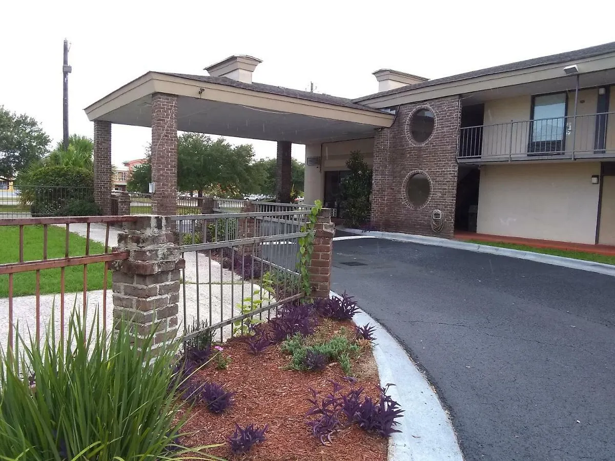 Gateway 2* Savannah