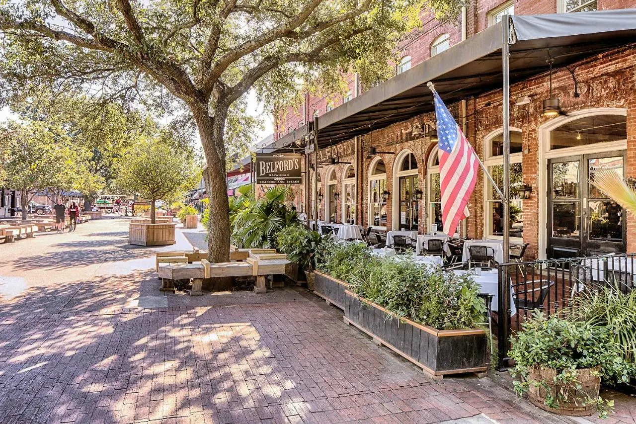 Serendipity * Savannah