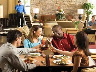 Hotel Doubletree By Hilton Airport 4*
