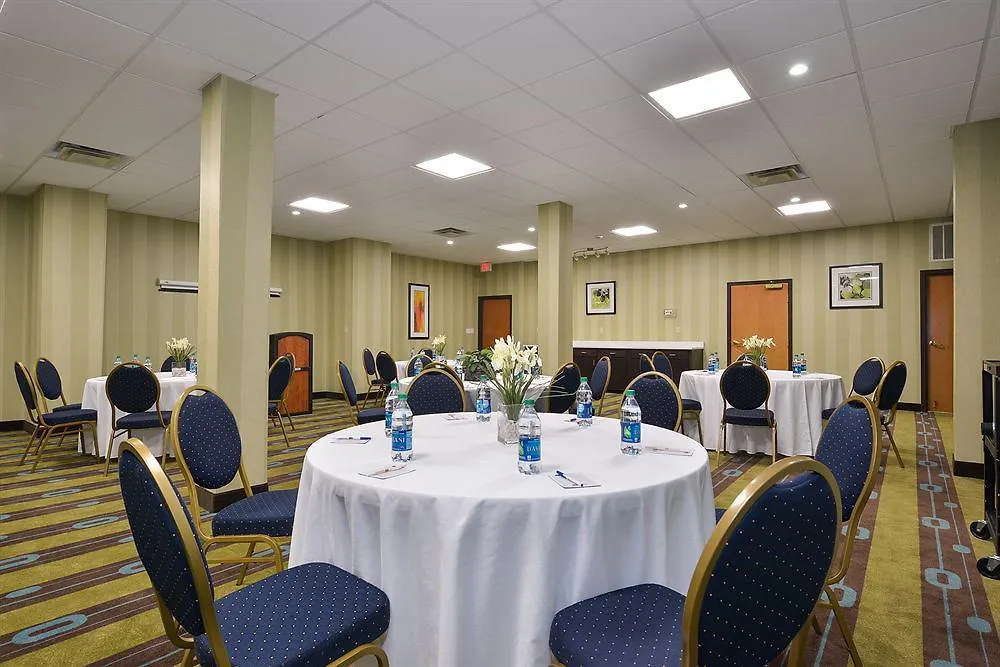 Hotel Western Savannah Airport Inn&suites