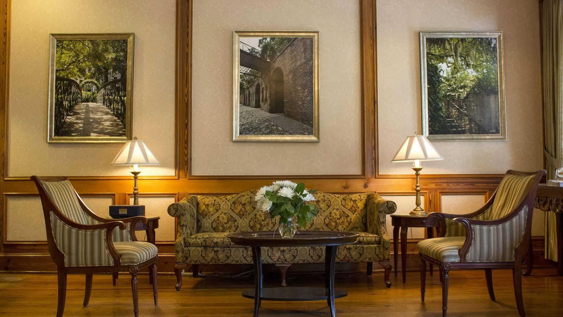 River Street (adults Only) 4* Savannah