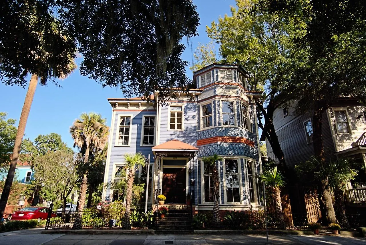 ベッド・アンド・ブレックファスト Huge Victorian Beauty Overlooking Forsyth Park