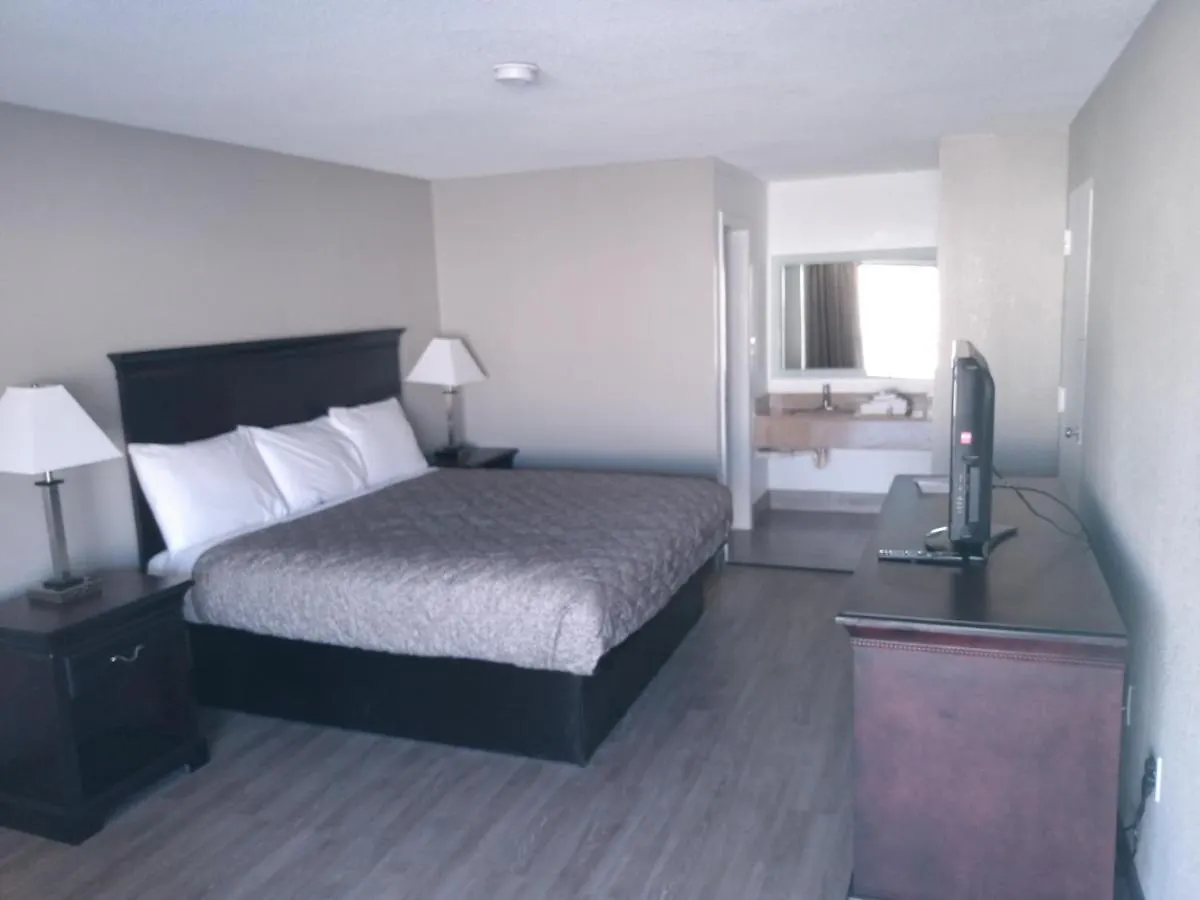 Gateway Motel 2*